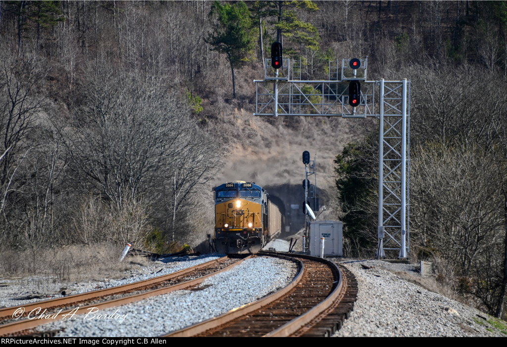 CSX E302